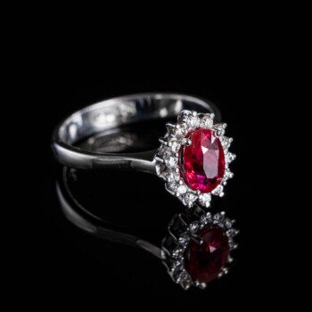 anello-au-rubino-diamanti-oro-750-18kt-ajtuscany