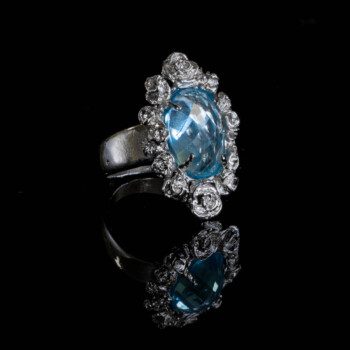anello-rose-rh-topazio-azzurro-blu-pietra-fiori-scultura-artigianale-natura-ajtuscany